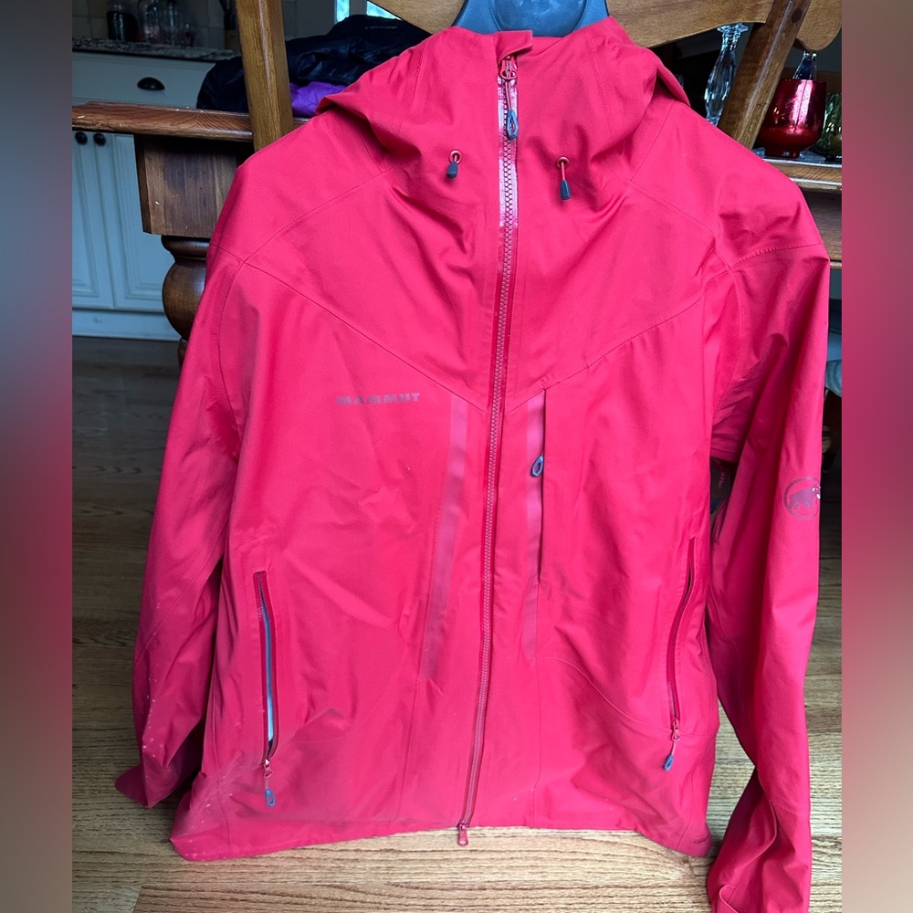 Mammut Men’s Hardshell Coat